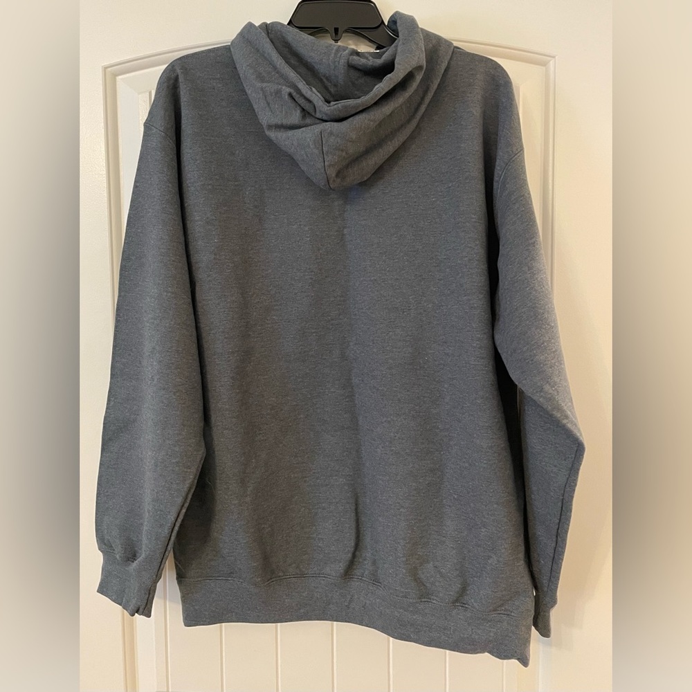 Men’s SKILLET Sweatshirt - Never Worn (Gildan Brand) - Picture 2 of 5
